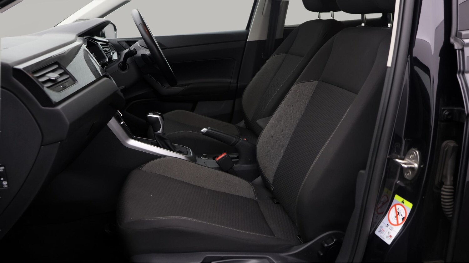 Used Volkswagen Polo 2024 for sale - 77181851: Photo 14