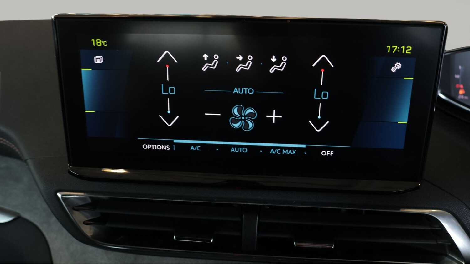 Used Peugeot 3008 for sale - 78143849: Photo 12