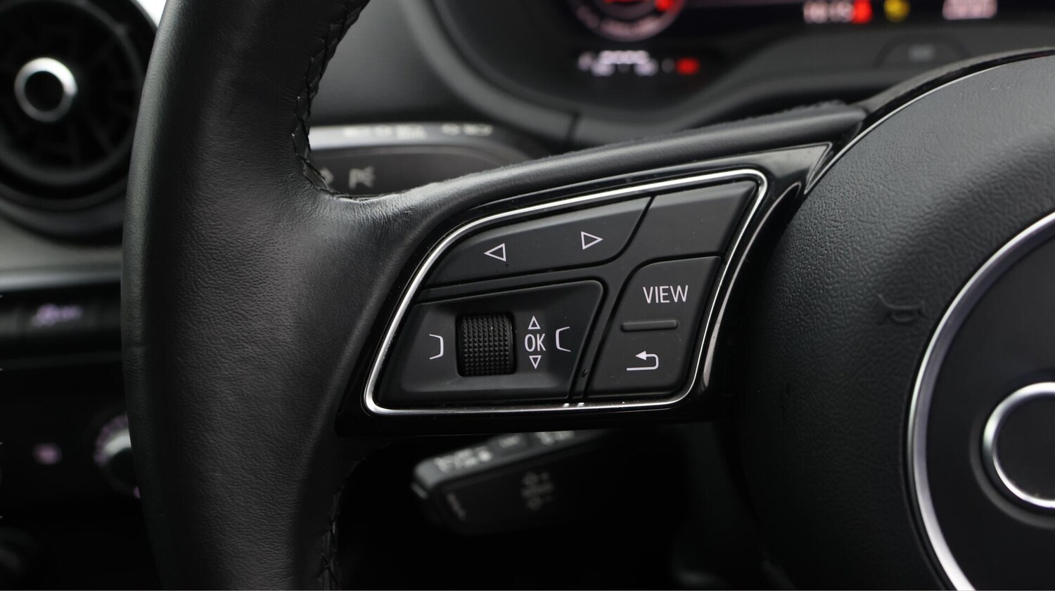 Used Audi Q2 2022 for sale - 76561820: Photo 24