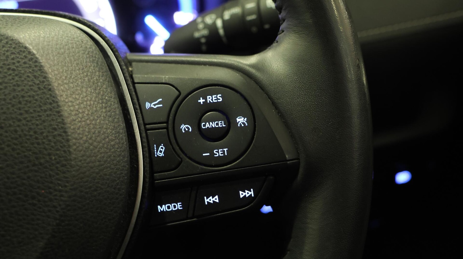 Used Toyota RAV4 2019 for sale - 76498883: Photo 24