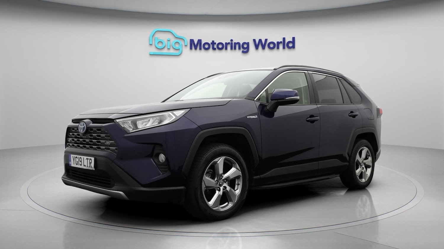 Used Toyota RAV4 2019 for sale - 76498883: Photo 4