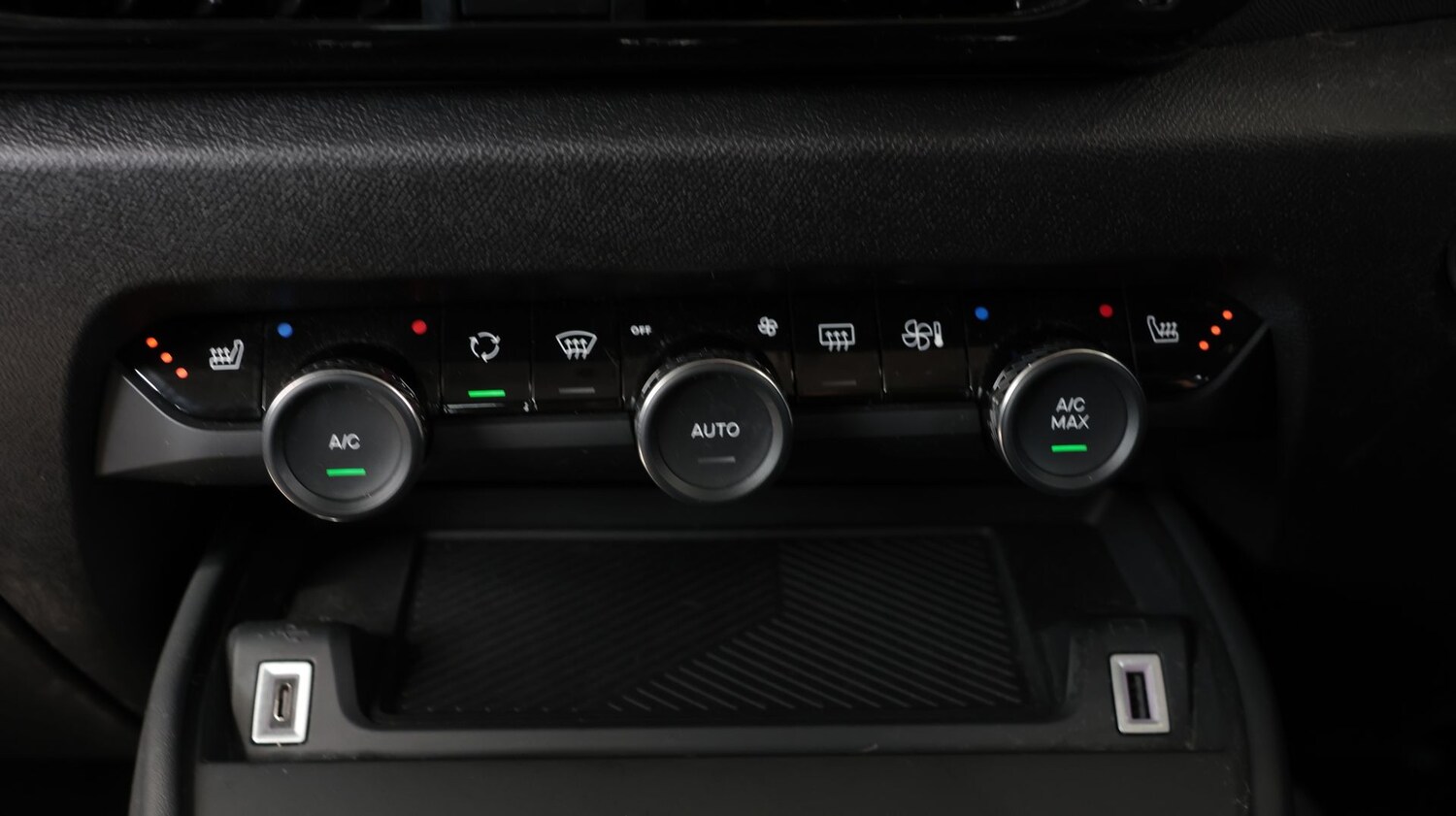 Used Citroen C4 2023 for sale - 78169332: Photo 12