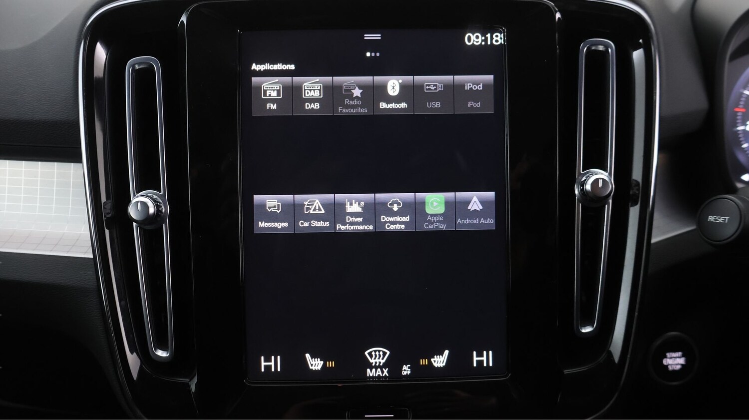 Used Volvo XC40 2022 for sale - 77695324: Photo 24