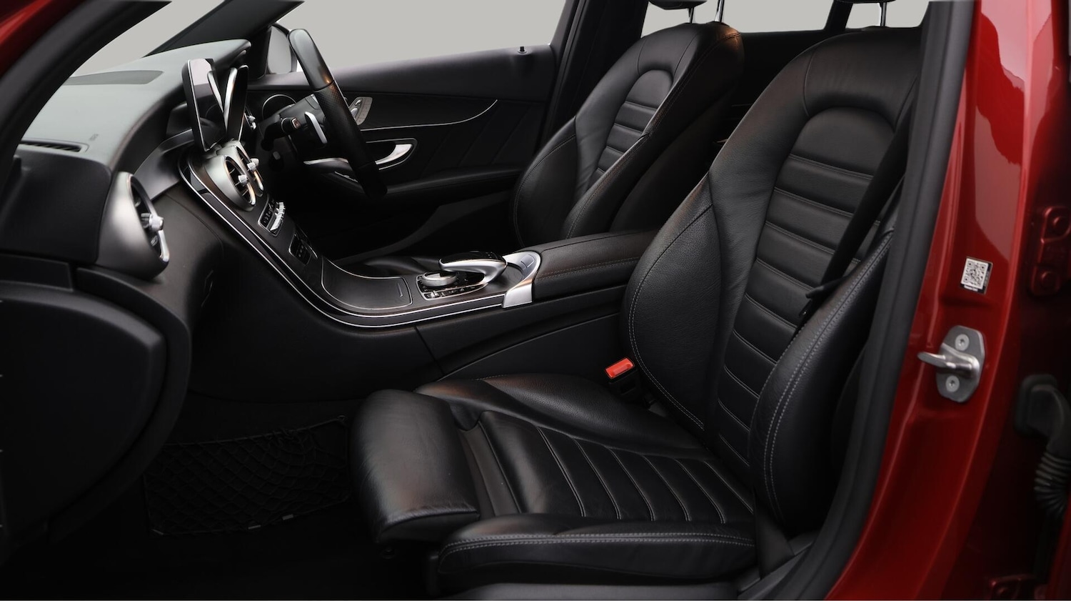 Used Mercedes-Benz C Class 2020 for sale - 76752739: Photo 15