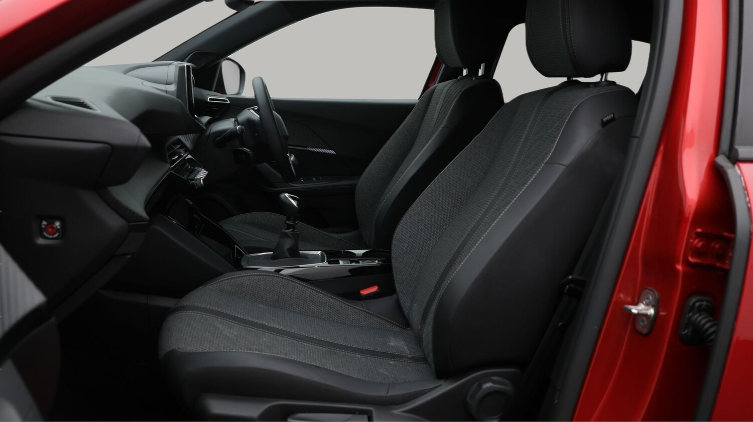 Used Peugeot 2008 2024 for sale - 77417648: Photo 14