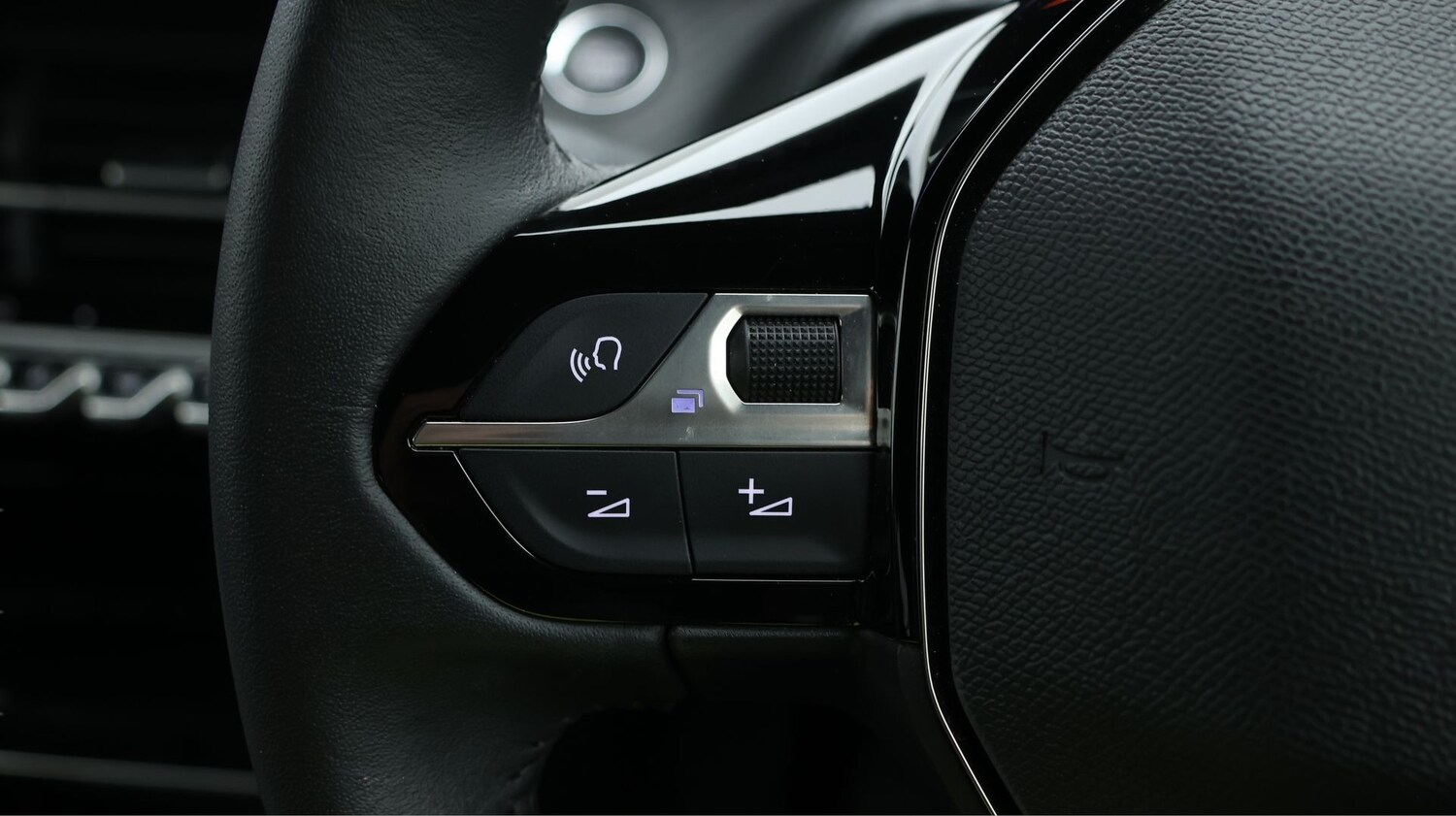 Used Peugeot 2008 2024 for sale - 77417648: Photo 23