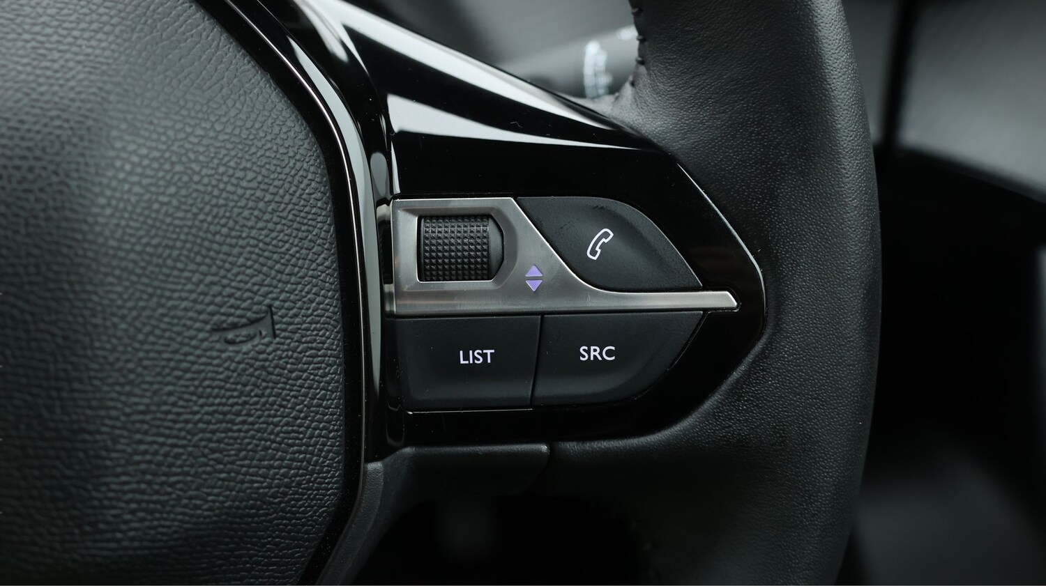 Used Peugeot 2008 2024 for sale - 77417648: Photo 24