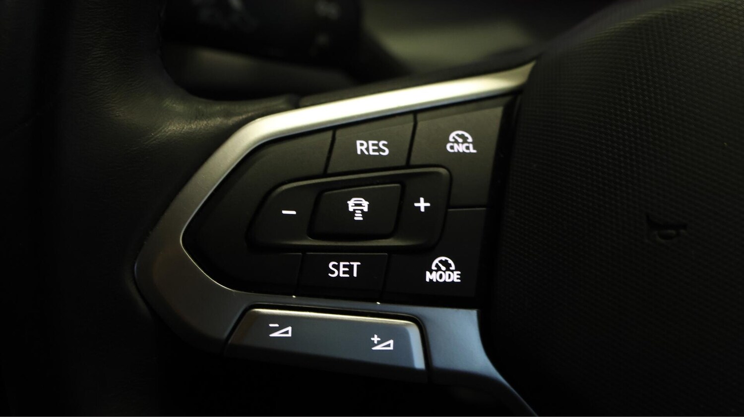 Used Volkswagen Golf 2024 for sale - 76671271: Photo 23