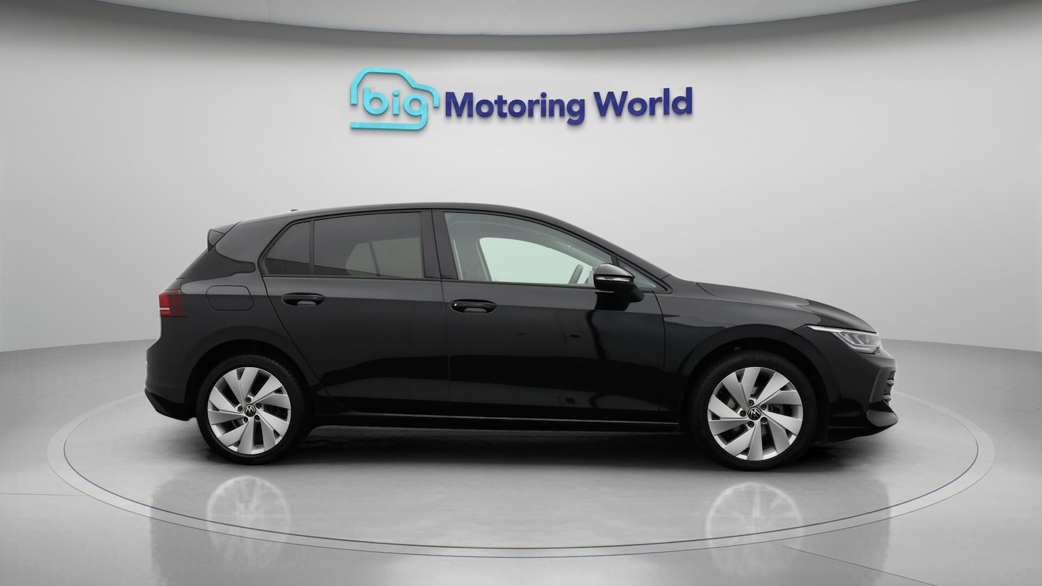 Used Volkswagen Golf 2024 for sale - 76671271: Photo 9