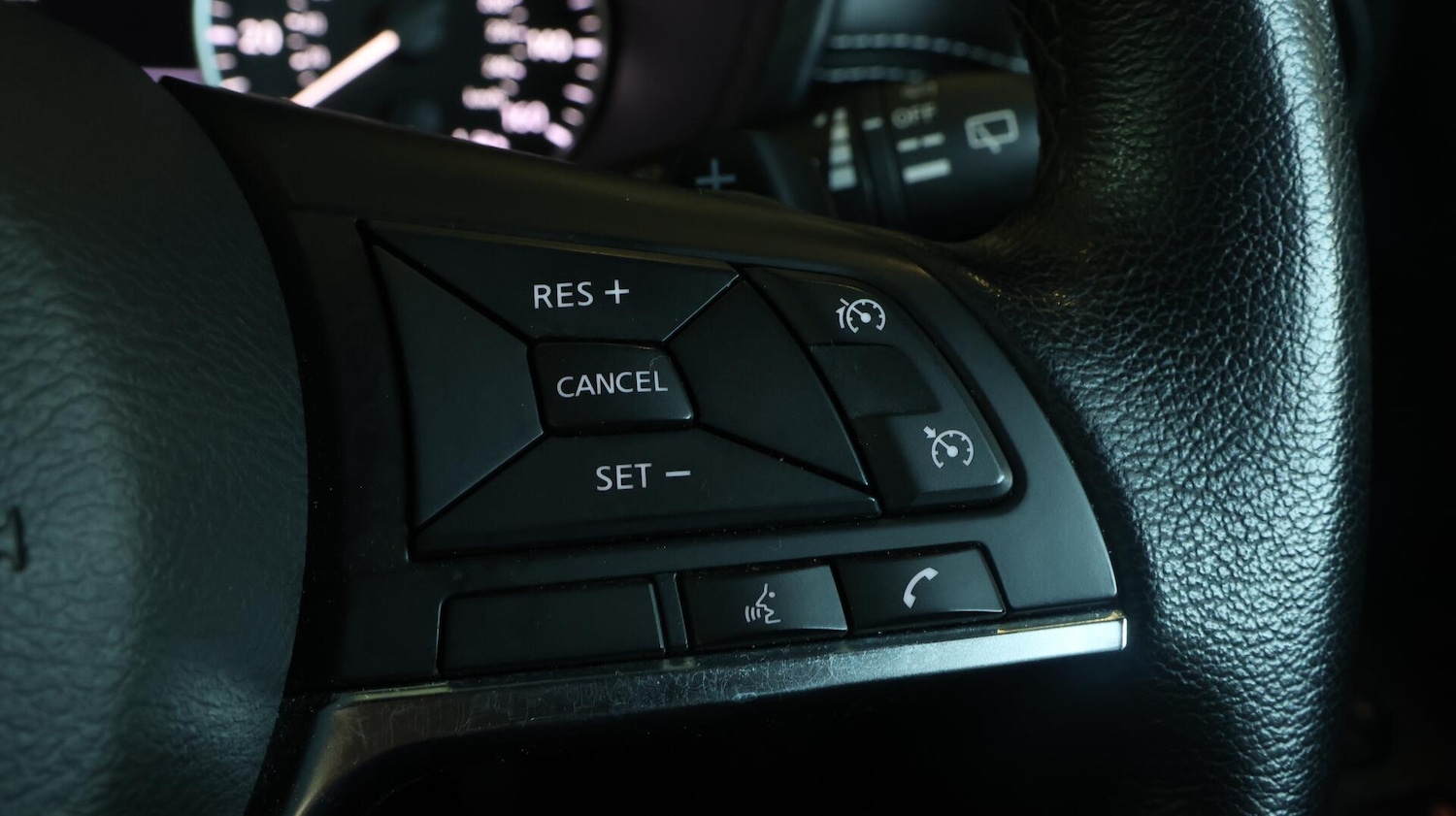Used Nissan Juke 2023 for sale - 76381041: Photo 24