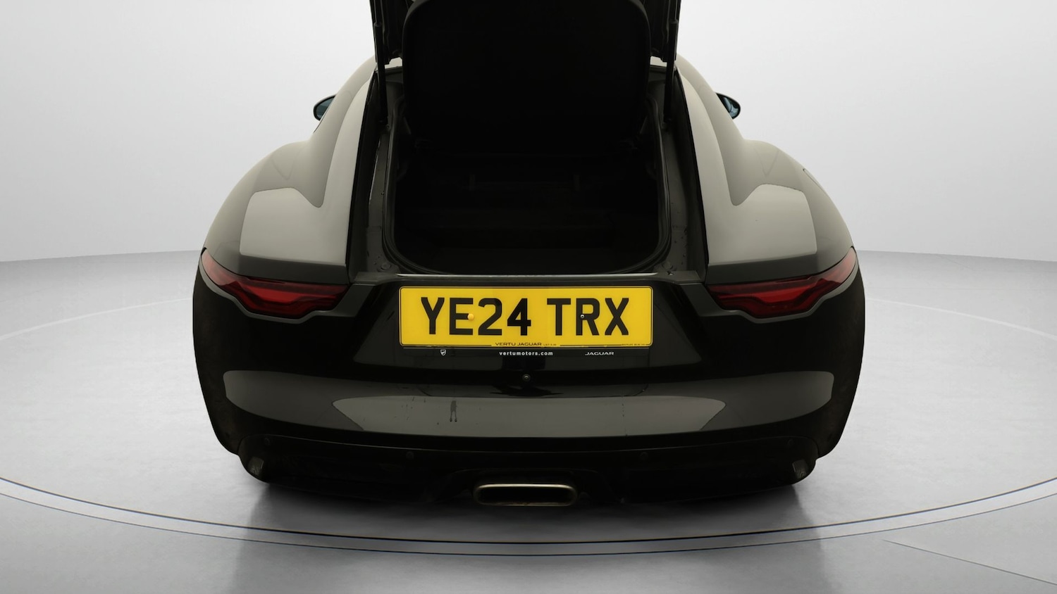 Used Jaguar F-Type 2024 for sale - 77719060: Photo 17