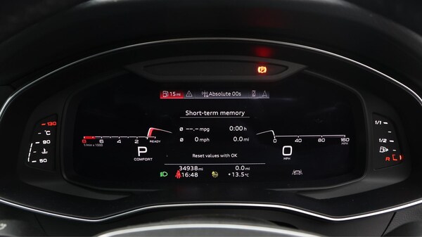 Used Audi A6 Saloon 2022 for sale - 76108900: Photo 10