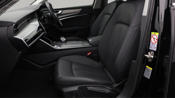 Used Audi A6 Saloon 2022 for sale - 76108900: Photo 14