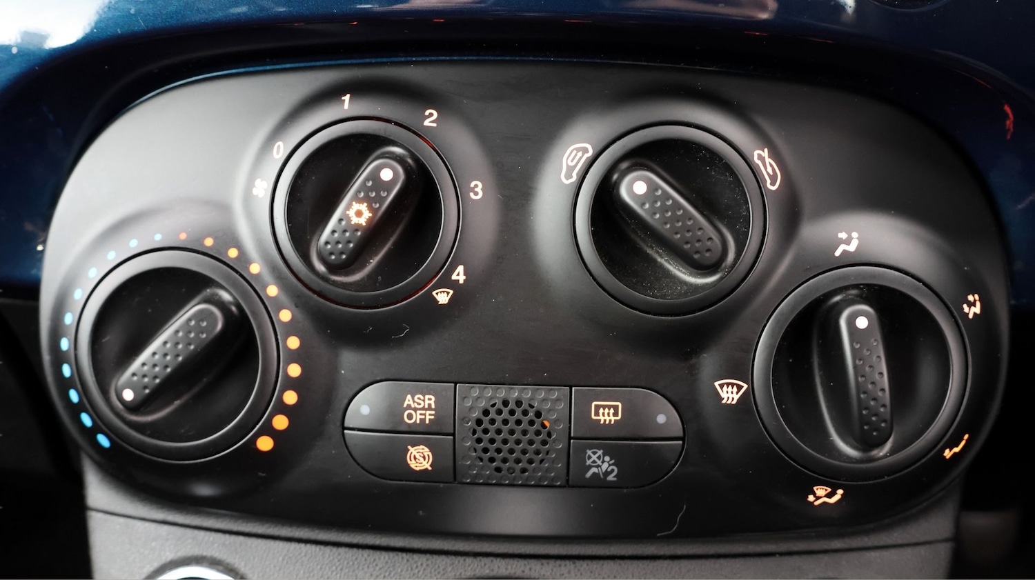 Used Fiat 500 2023 for sale - 77774618: Photo 11