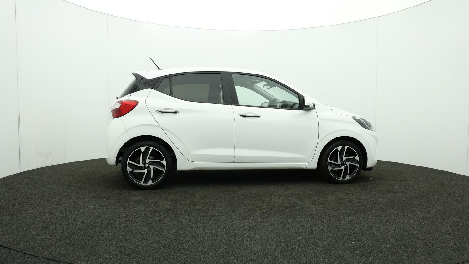 Used Hyundai i10 2024 for sale - 76031379: Photo 39