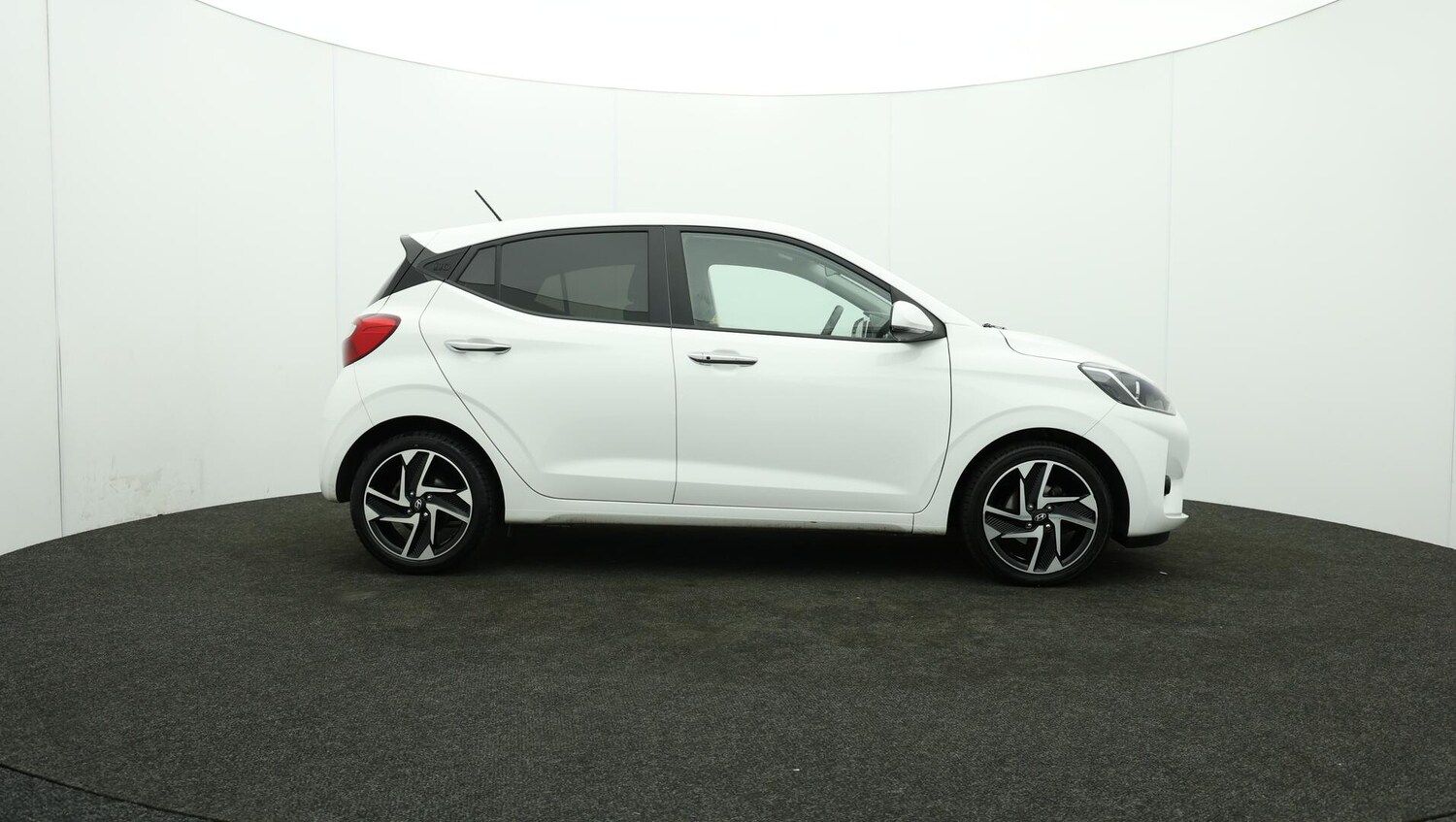 Used Hyundai i10 2024 for sale - 76031379: Photo 41