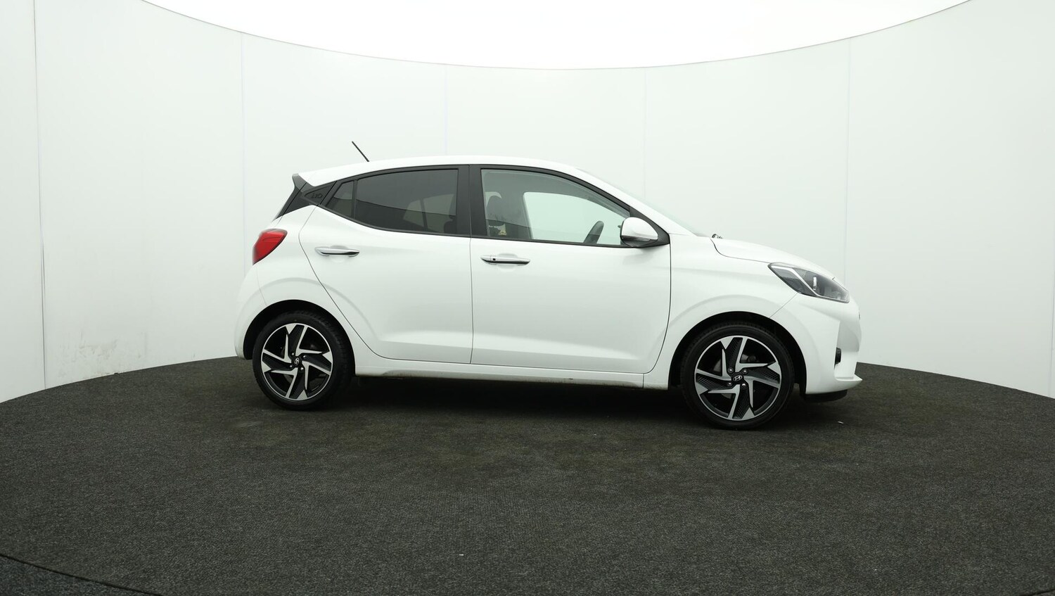 Used Hyundai i10 2024 for sale - 76031379: Photo 42