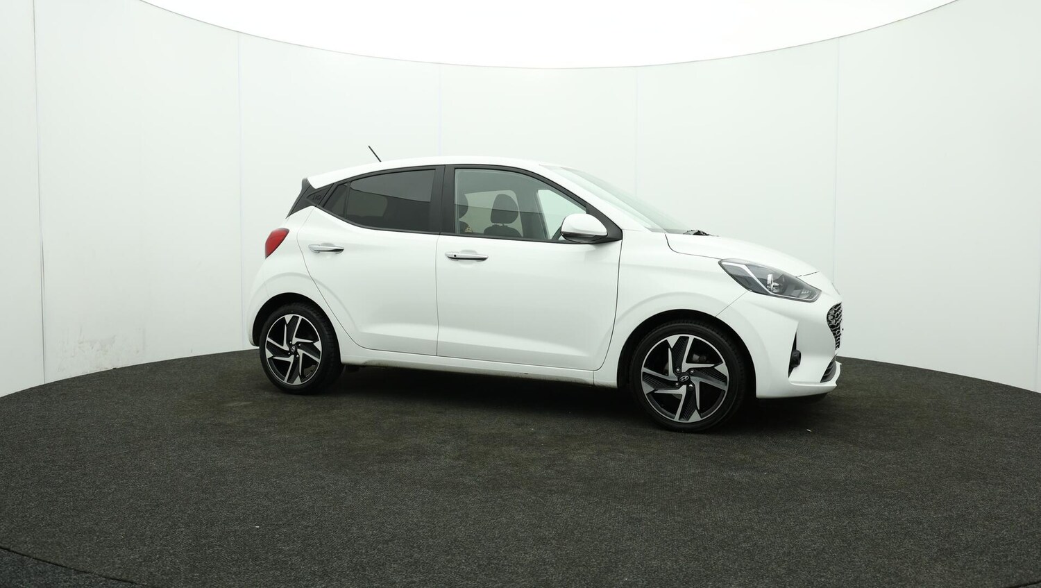 Used Hyundai i10 2024 for sale - 76031379: Photo 45
