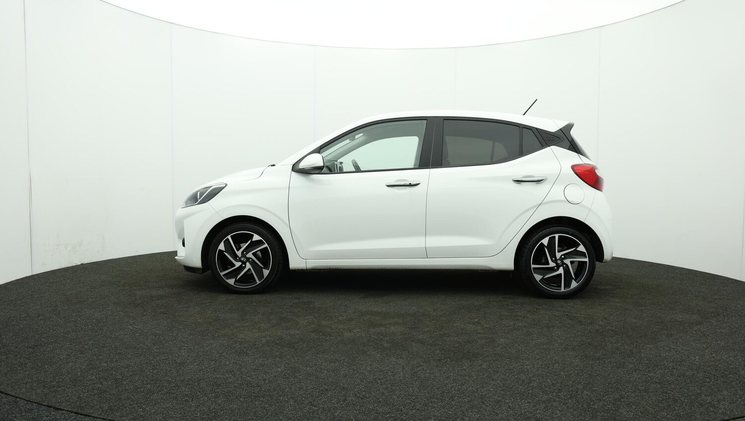 Used Hyundai i10 2024 for sale - 76031379: Photo 70