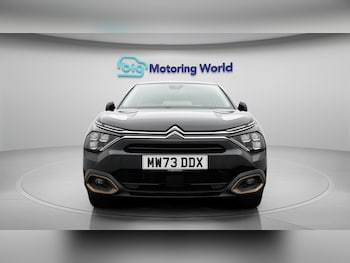 Used Citroen e-C4 2023 for sale - 78701649: Photo
