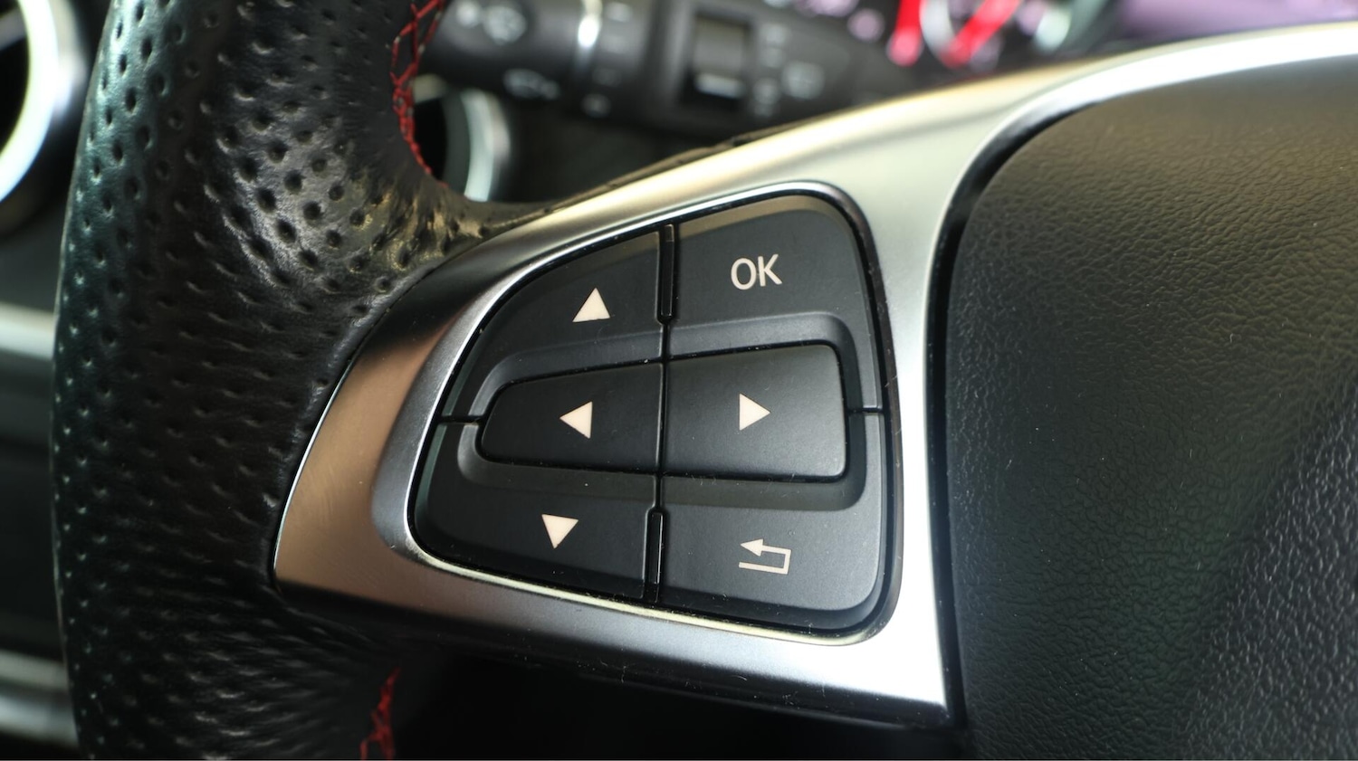 Used Mercedes-Benz A-Class for sale - 76752378: Photo 24