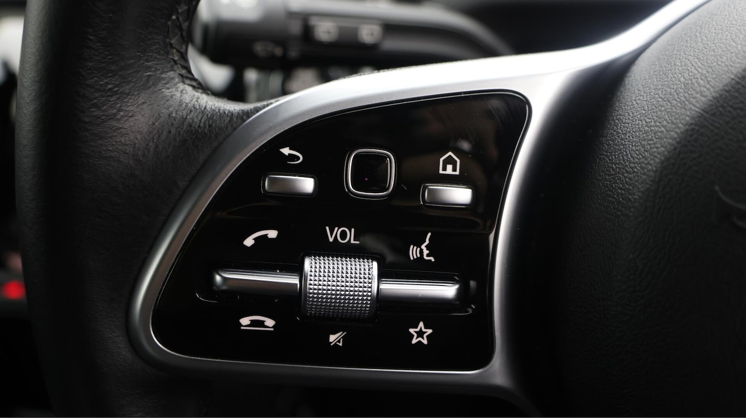Used Mercedes-Benz A-Class 2021 for sale - 76167569: Photo 10