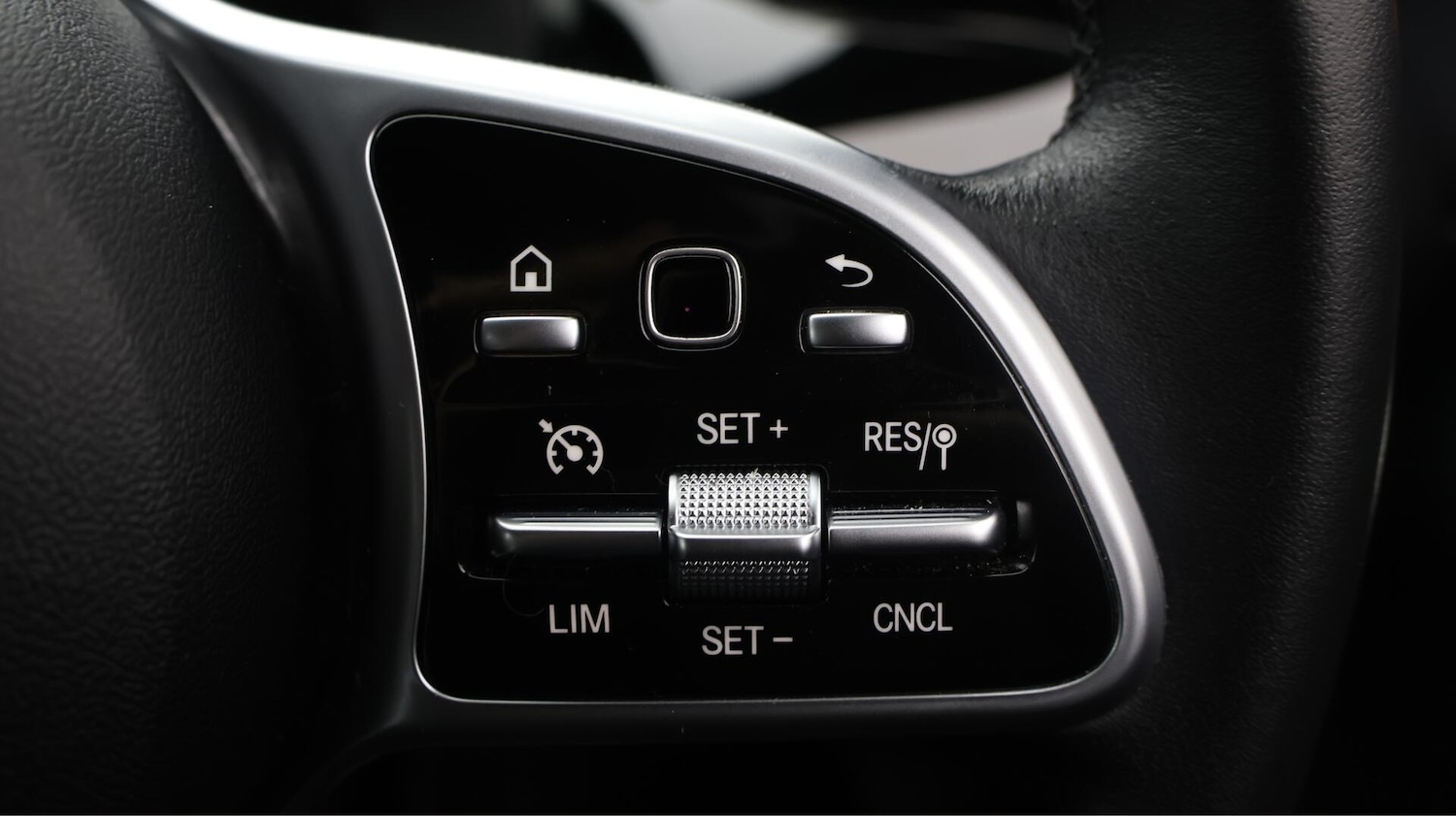 Used Mercedes-Benz A-Class 2021 for sale - 76167569: Photo 11