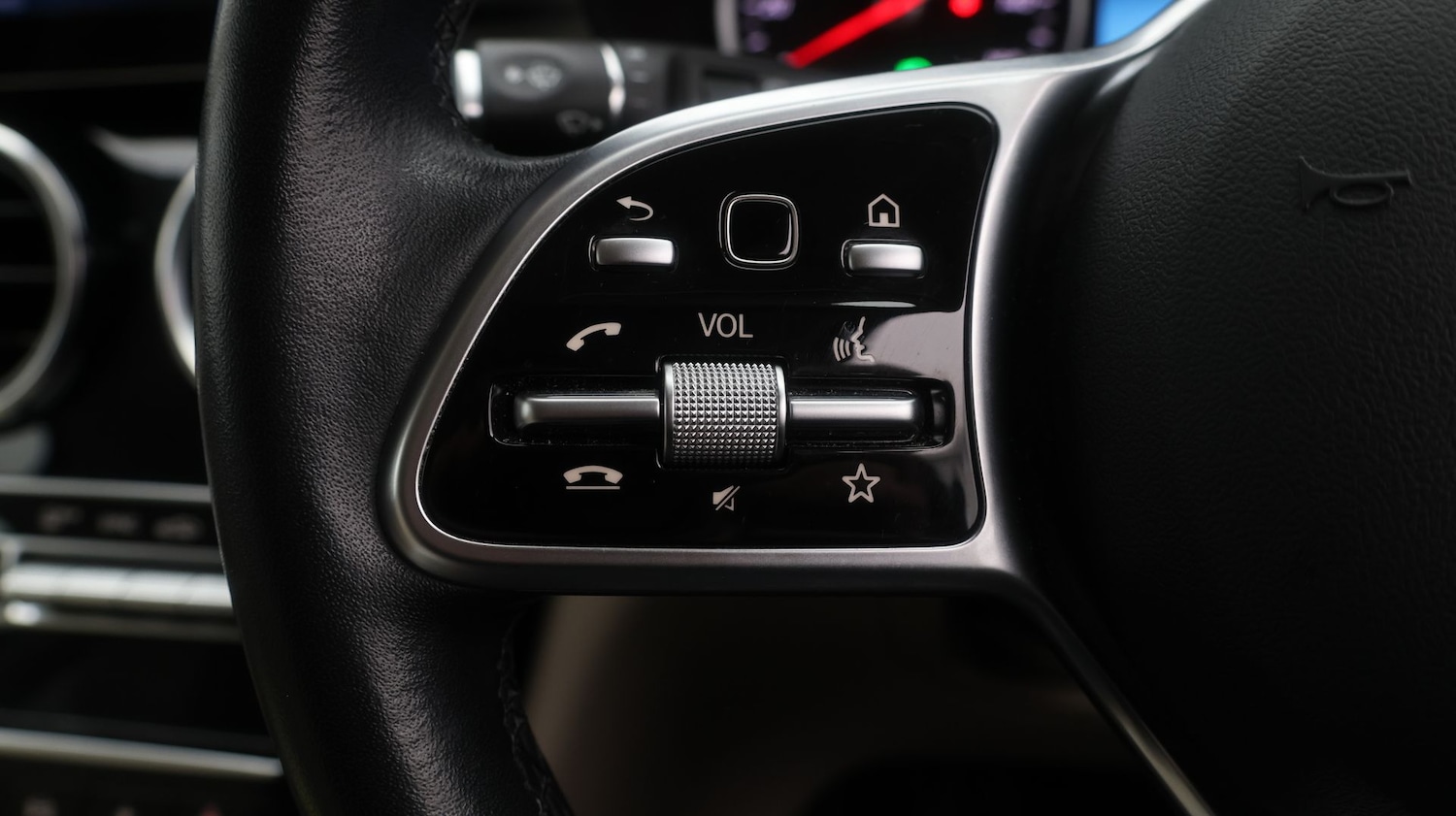 Used Mercedes-Benz GLC 2020 for sale - 77791955: Photo 23