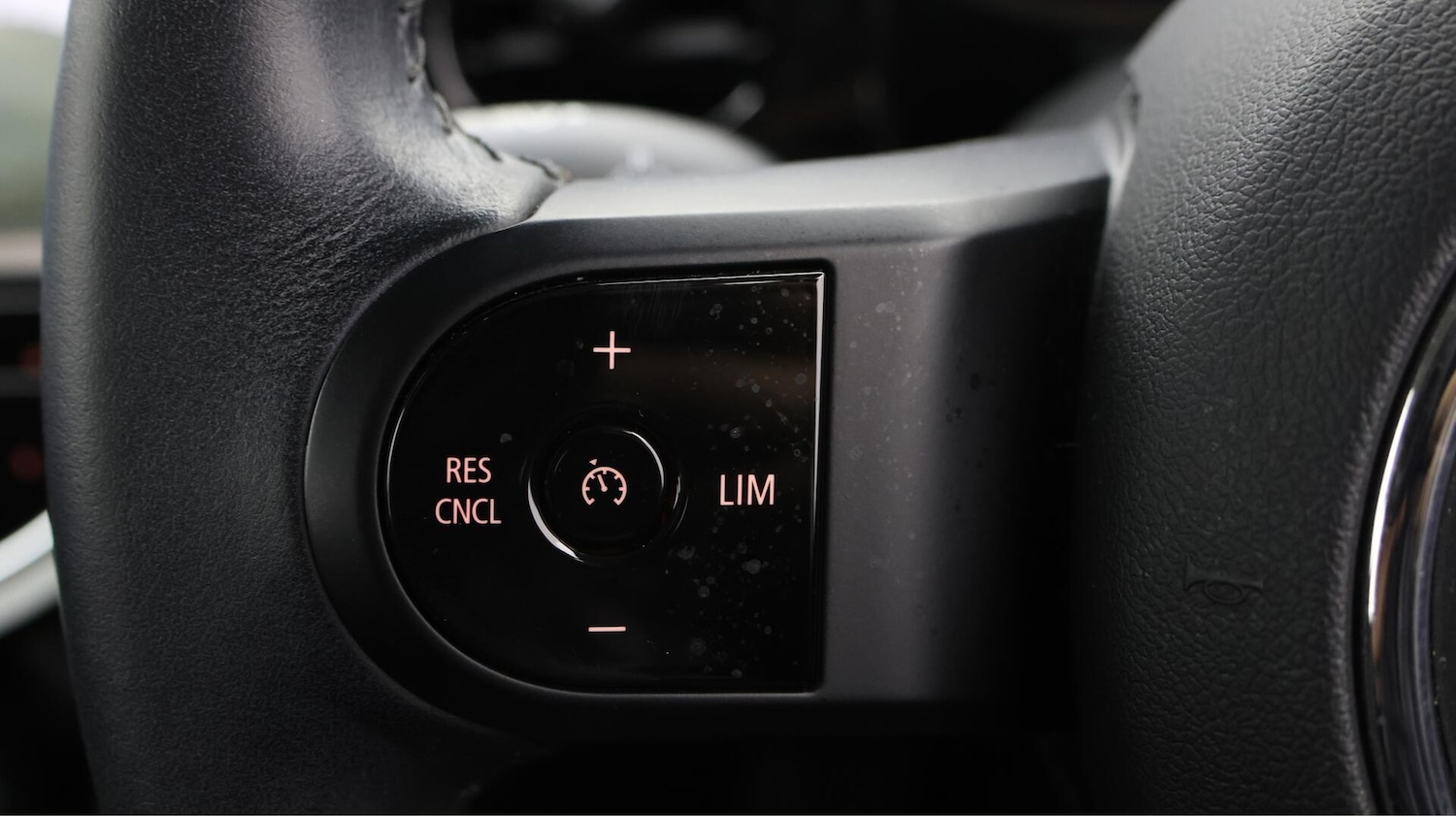 Used MINI Hatch 2021 for sale - 76399037: Photo 23