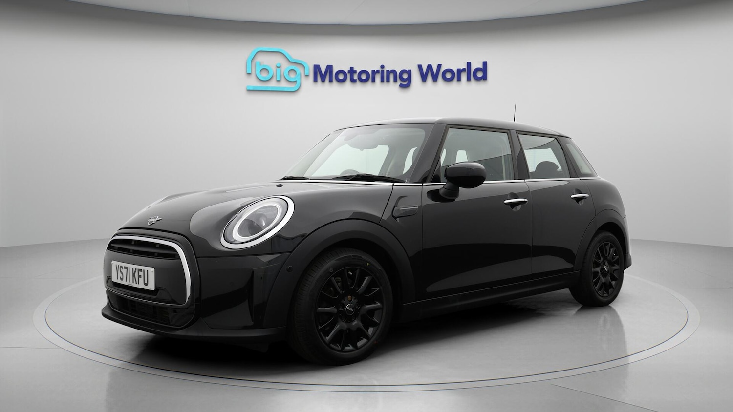 Used MINI Hatch 2021 for sale - 76399037: Photo 4