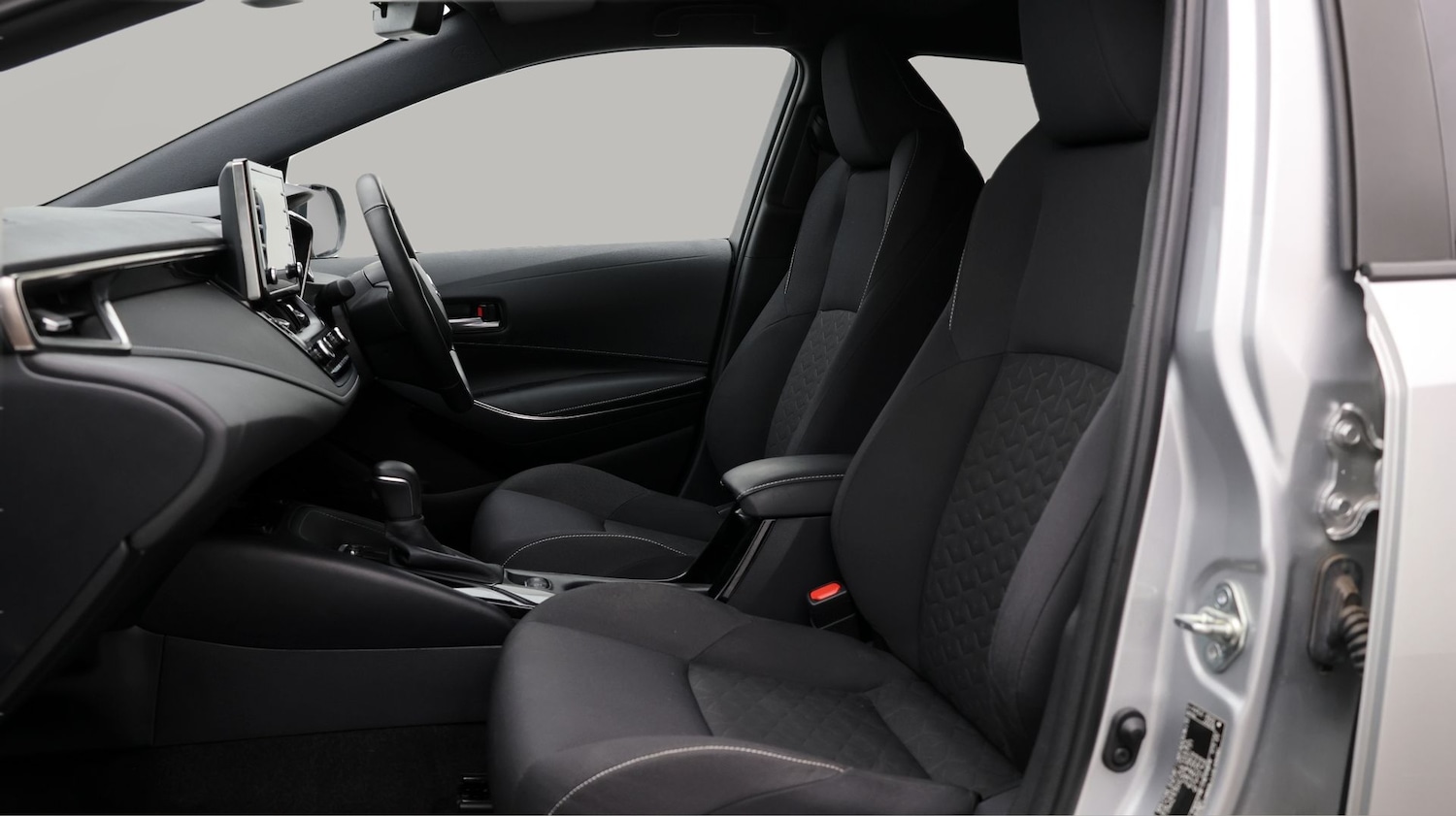 Used Suzuki Swace 2022 for sale - 77378999: Photo 14