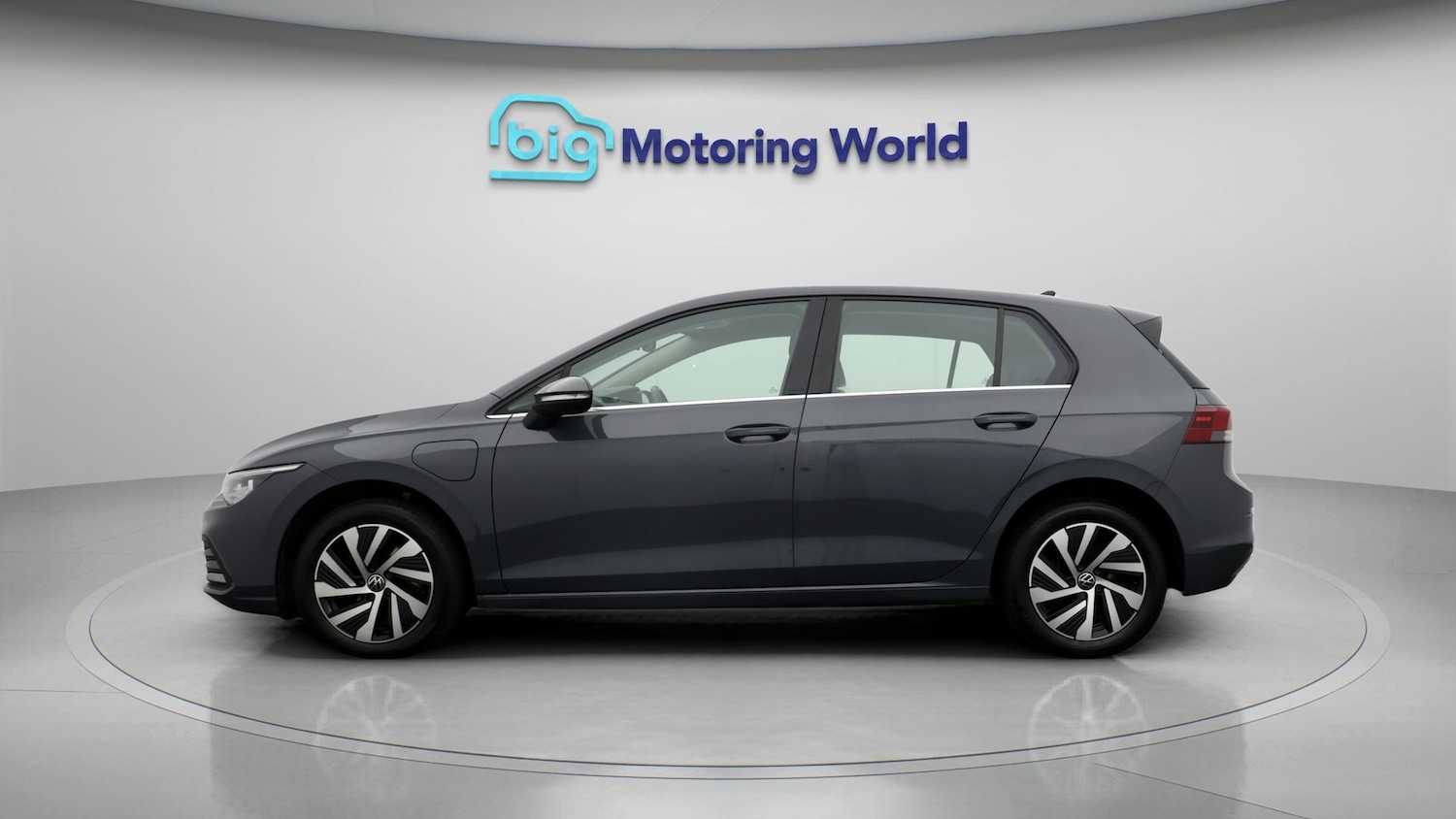 Used Volkswagen Golf 2023 for sale - 77622797: Photo 4