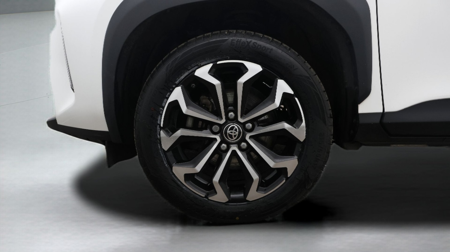 Used Toyota Yaris Cross 2022 for sale - 77716267: Photo 18