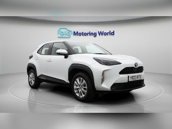 Used Toyota Yaris Cross 2023 for sale - 79108587: Photo