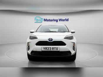 Used Toyota Yaris Cross 2023 for sale - 79108587: Photo