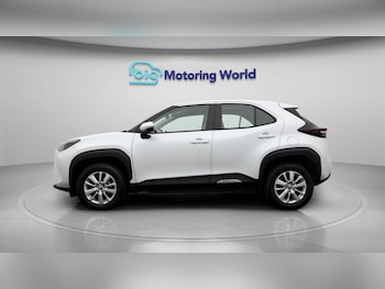 Used Toyota Yaris Cross 2023 for sale - 79108587: Photo