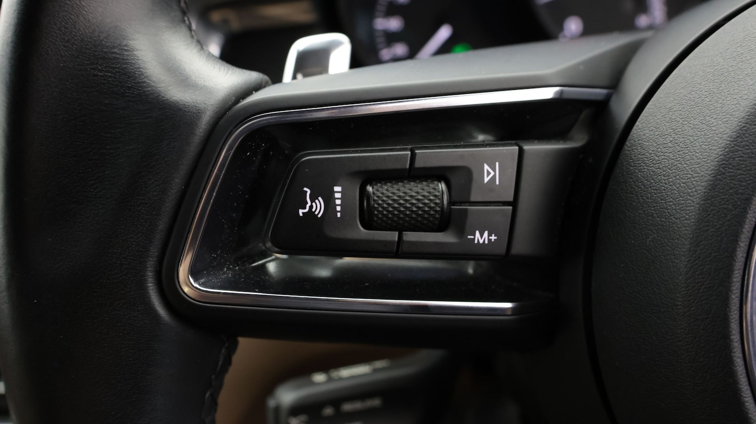 Used Porsche Macan 2023 for sale - 77891719: Photo 20