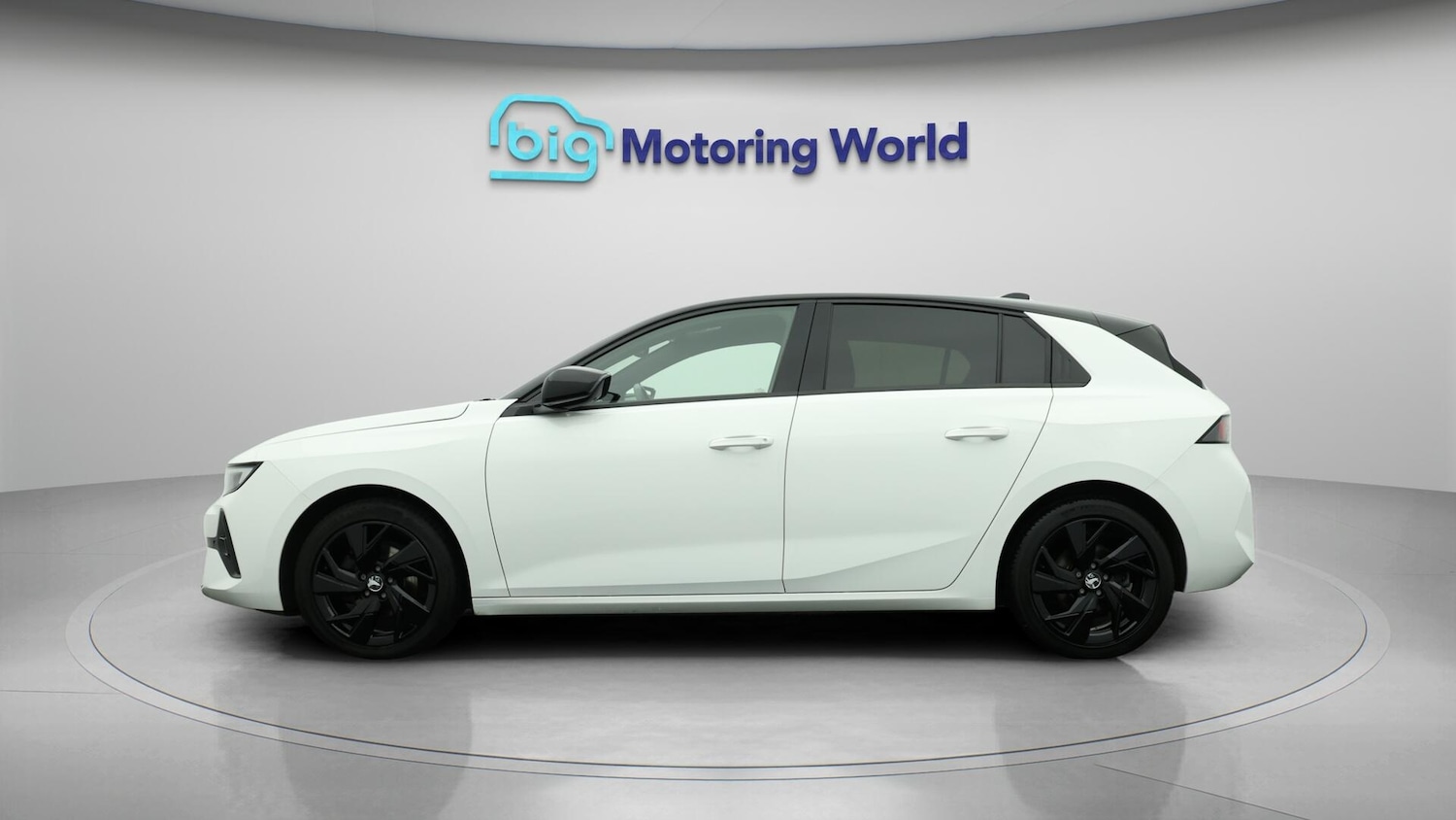 Used Vauxhall Astra 2024 for sale - 76561340: Photo 5