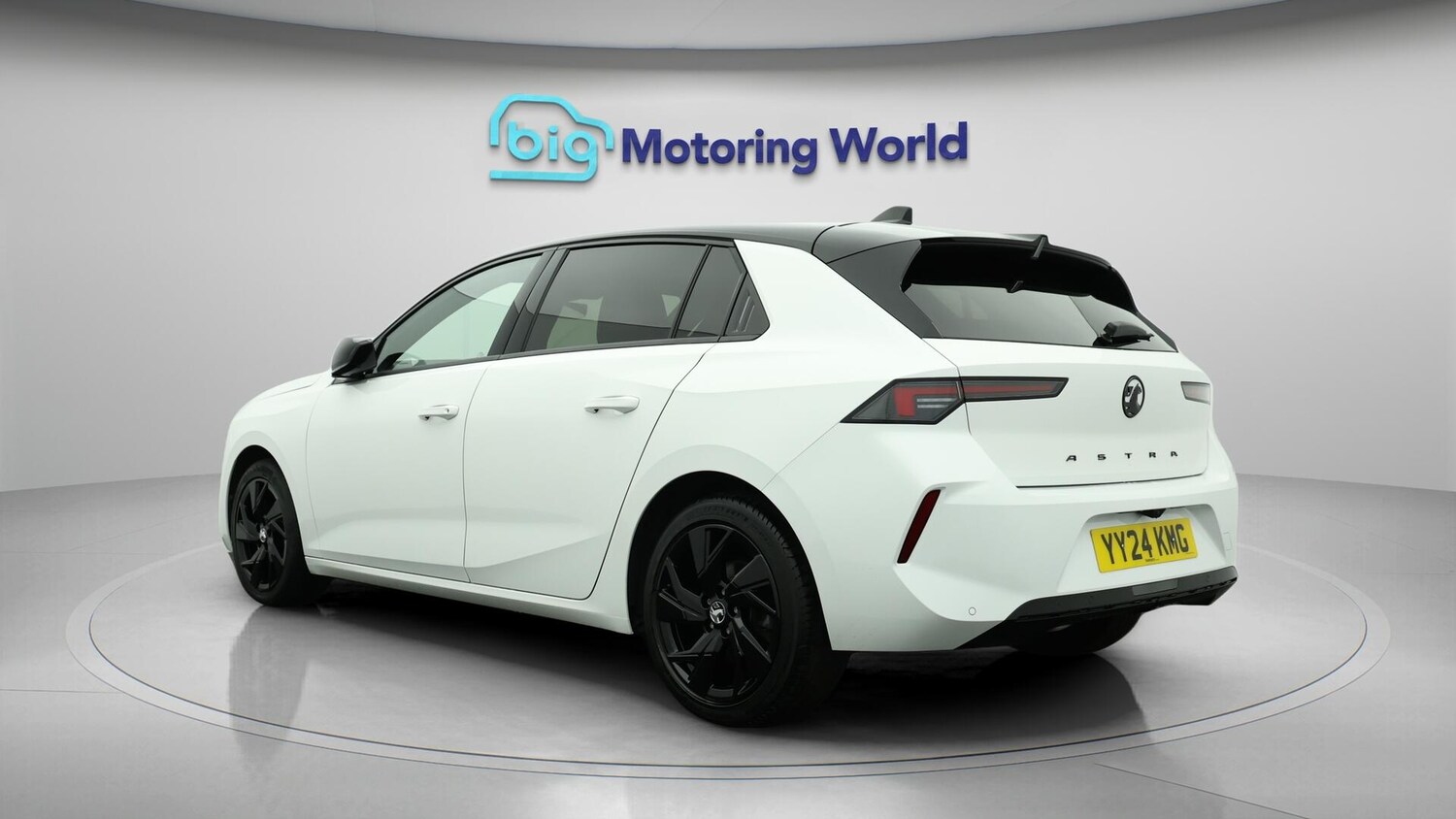 Used Vauxhall Astra 2024 for sale - 76561340: Photo 6