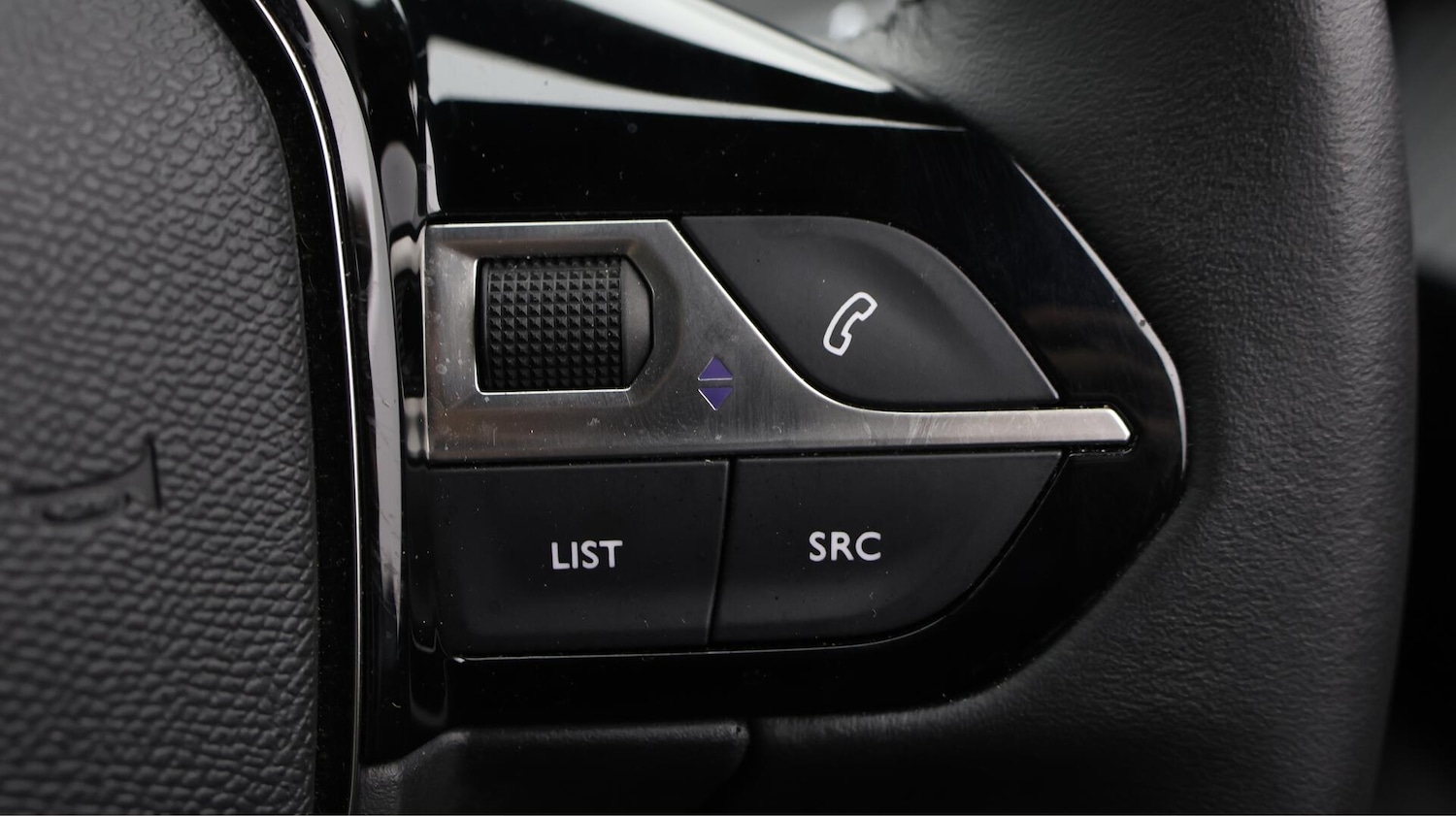 Used Peugeot 2008 2024 for sale - 76121487: Photo 24