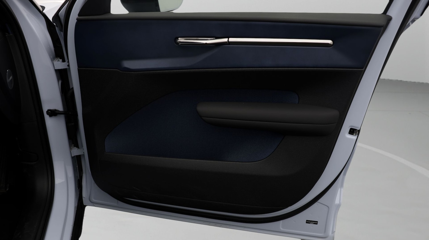 Used Volvo EX30 2025 for sale - 77610466: Photo 15