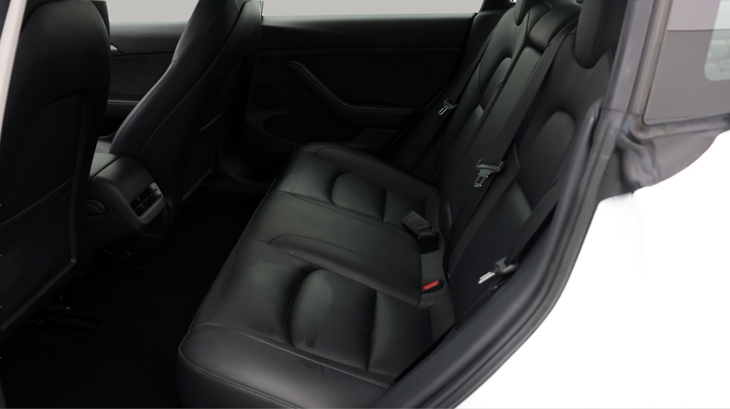 Used Tesla Model 3 2021 for sale - 77622794: Photo 16