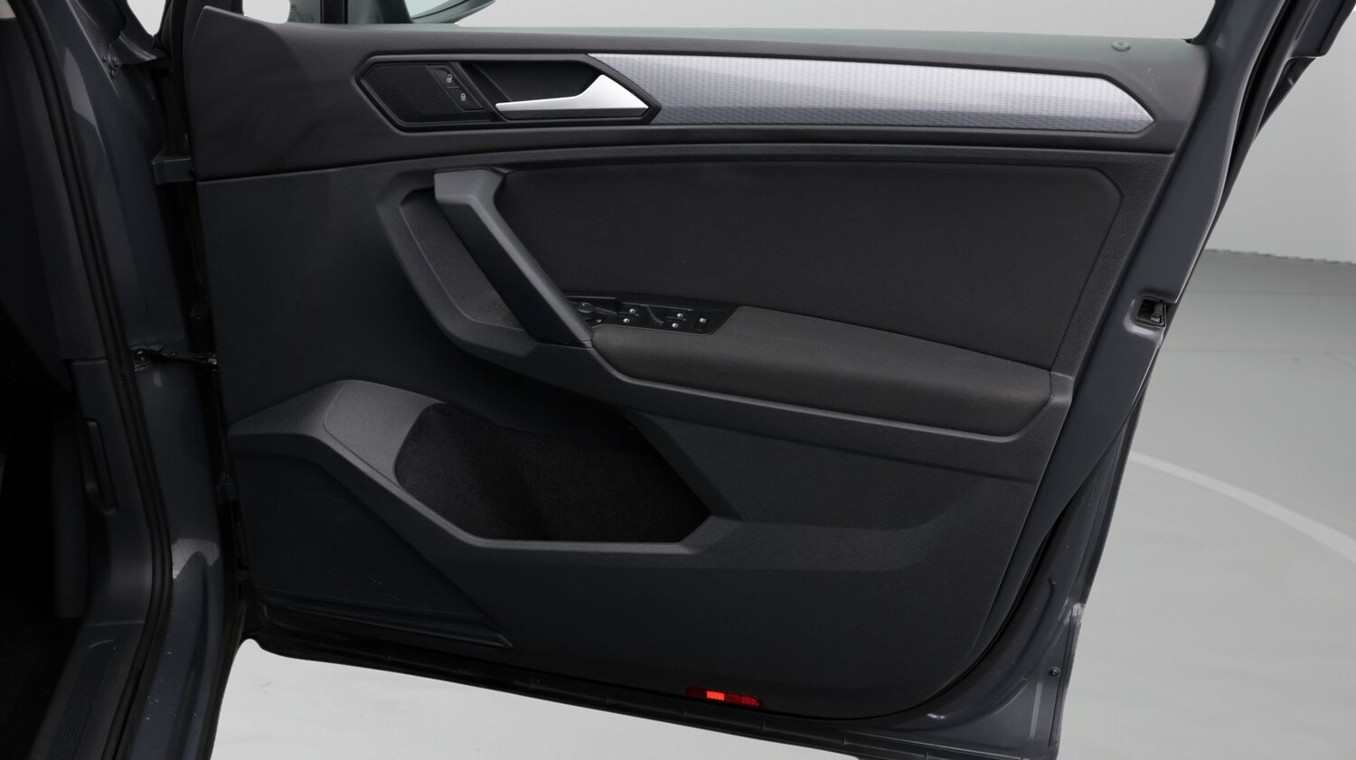 Used Volkswagen Tiguan 2022 for sale - 77825369: Photo 15