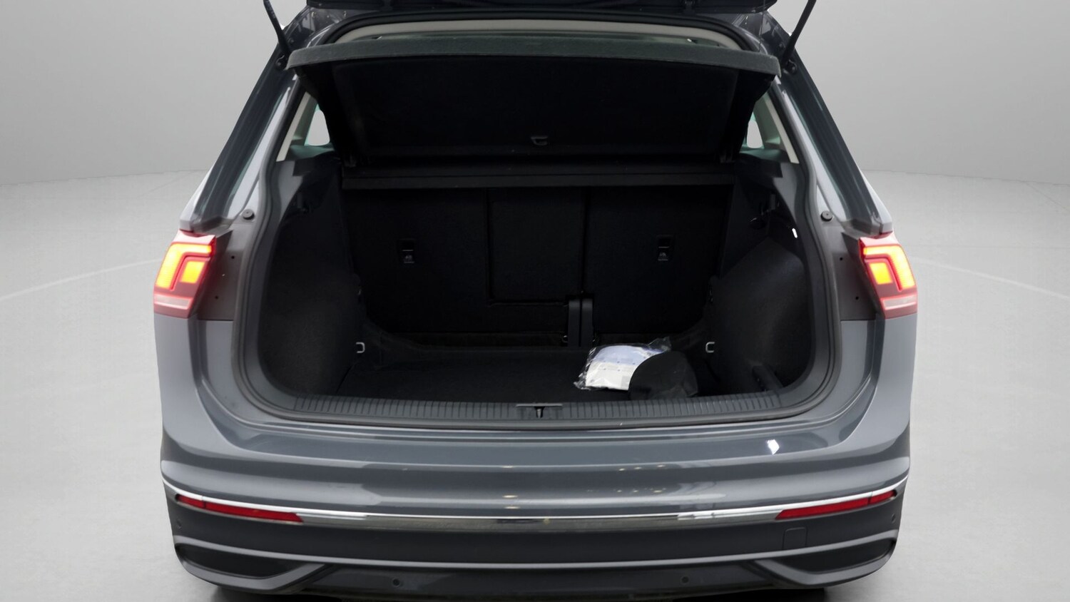 Used Volkswagen Tiguan 2022 for sale - 77825369: Photo 17