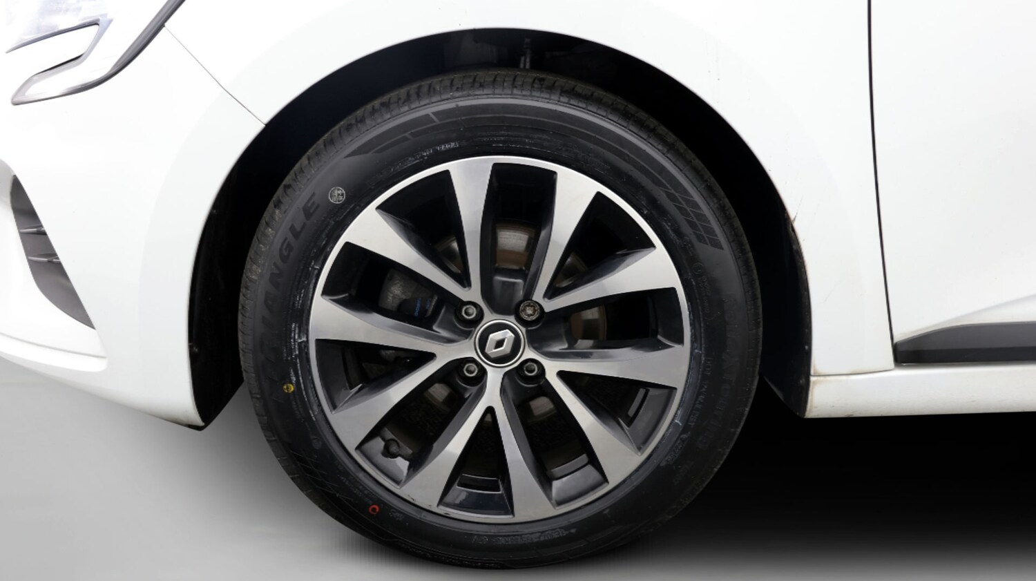 Used Renault Clio 2022 for sale - 77747529: Photo 18