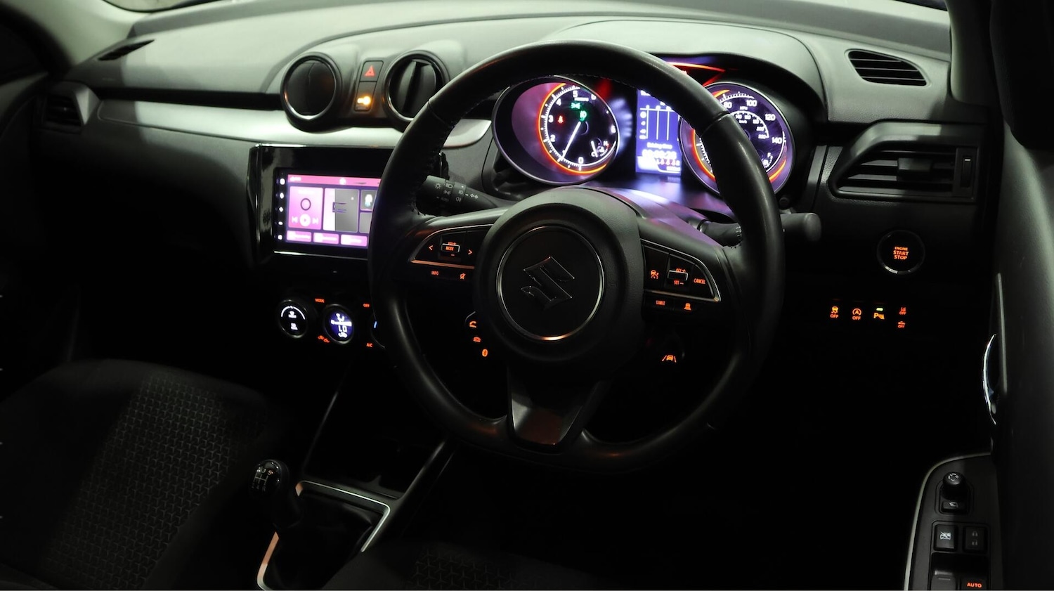 Used Suzuki Swift 2023 for sale - 76667485: Photo 10