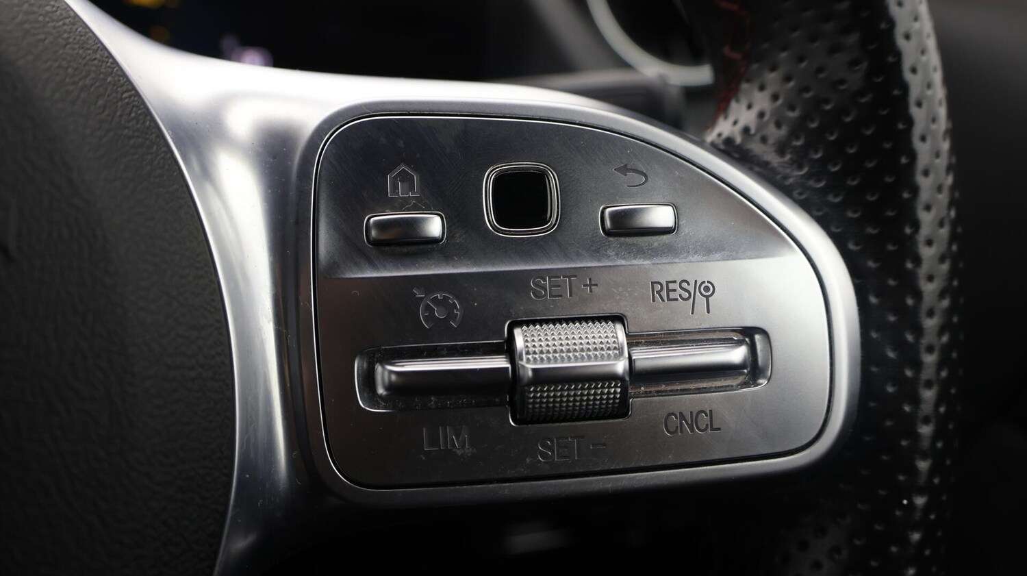 Used Mercedes-Benz GLA 2021 for sale - 76551053: Photo 23