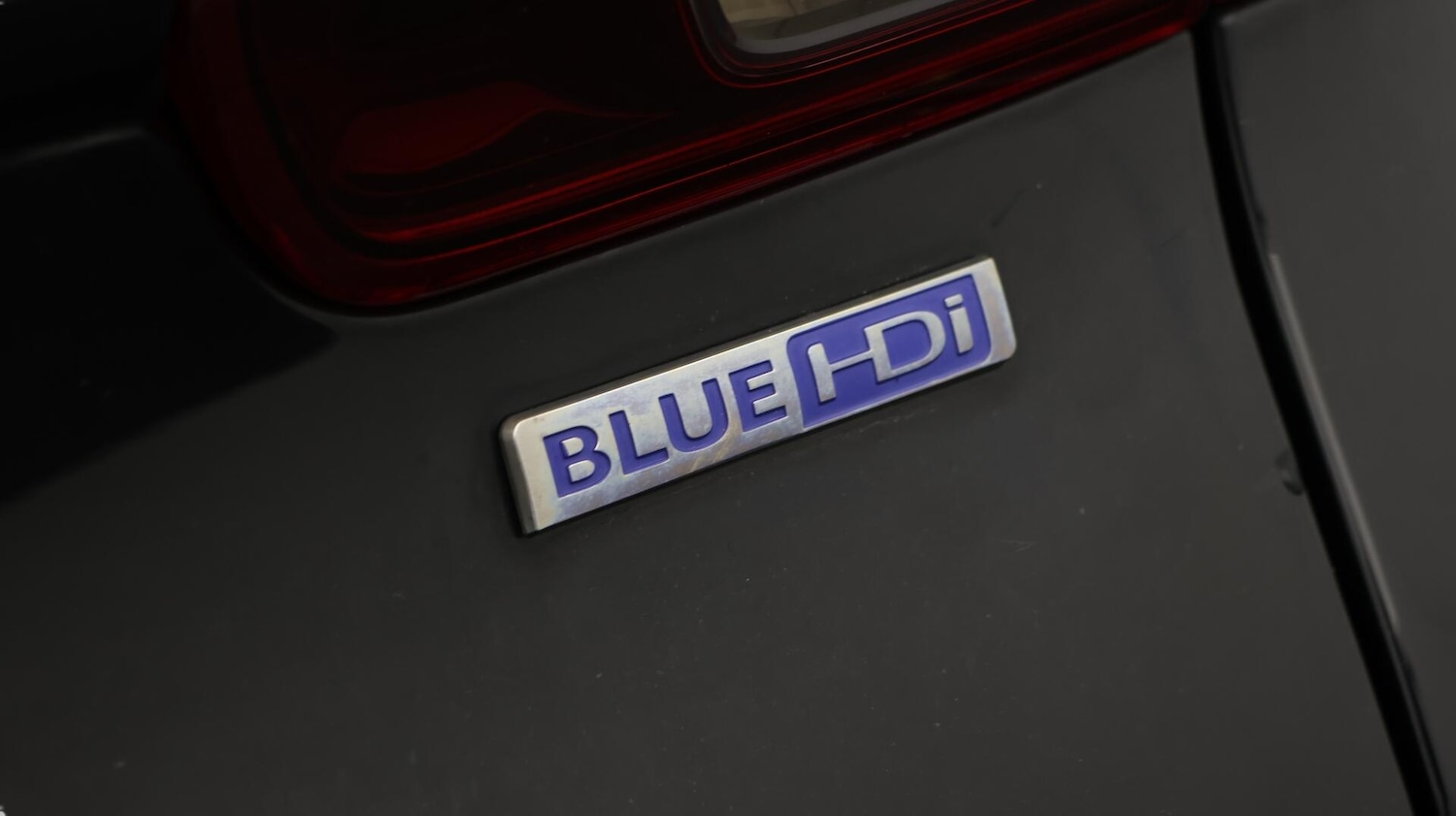 Used Peugeot 2008 2017 for sale - 76585025: Photo 23