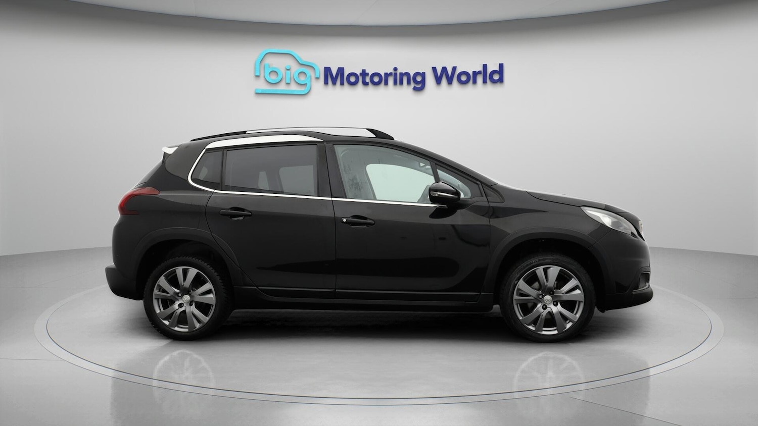 Used Peugeot 2008 2017 for sale - 76585025: Photo 9