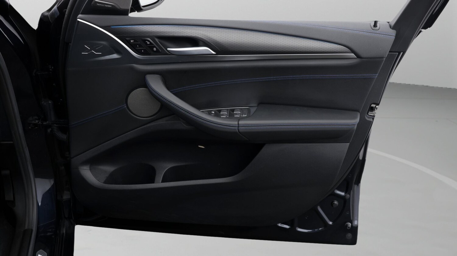 Used BMW iX3 2023 for sale - 77840535: Photo 15